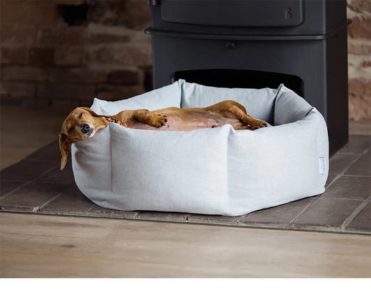 Plush Pet Bed - Soft, Cozy & Warm Pet Bed
